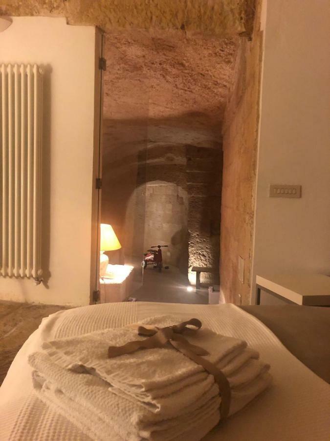 Gli Ipogei Nel Cuore Di Matera Villa Exteriör bild